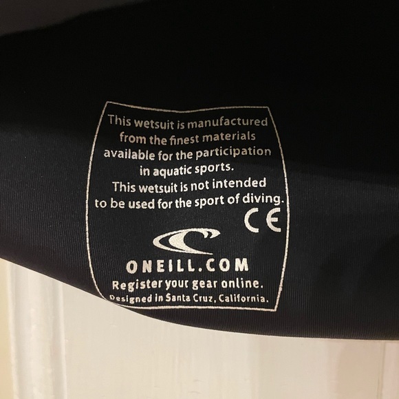 O’Neill neoprene racer back tank for water sports - Picture 4 of 5